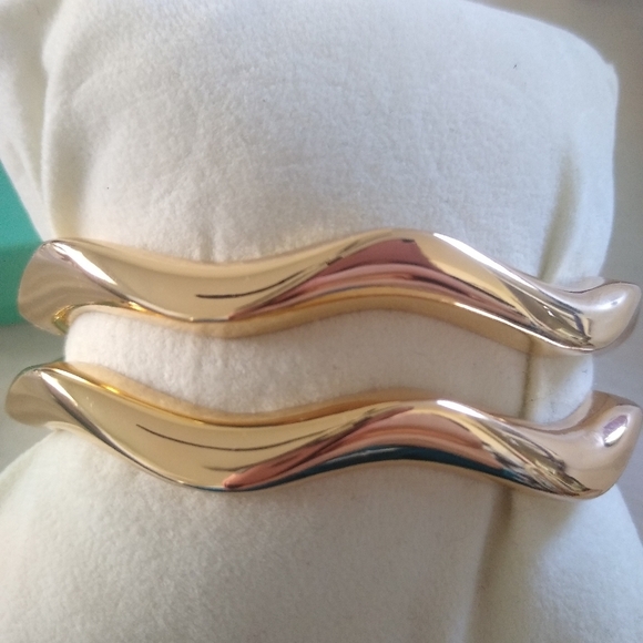 Gold Wavy Bangle Bracelets, Set of 2 - Picture 2 of 5